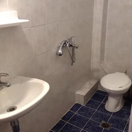 Konukevi Pansion Kaloyiannis 3*