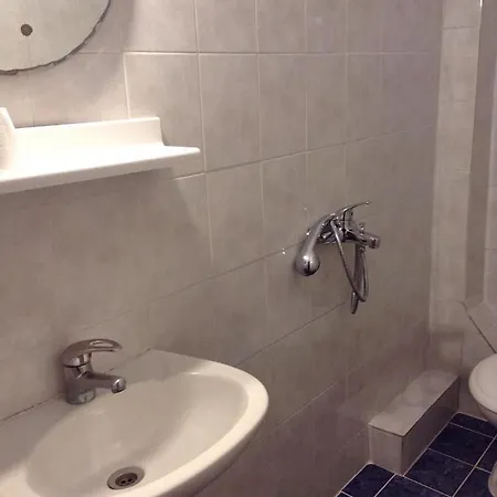 Pansion Kaloyiannis Patitiri